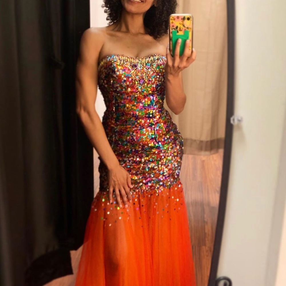 Preowned Prom Dress